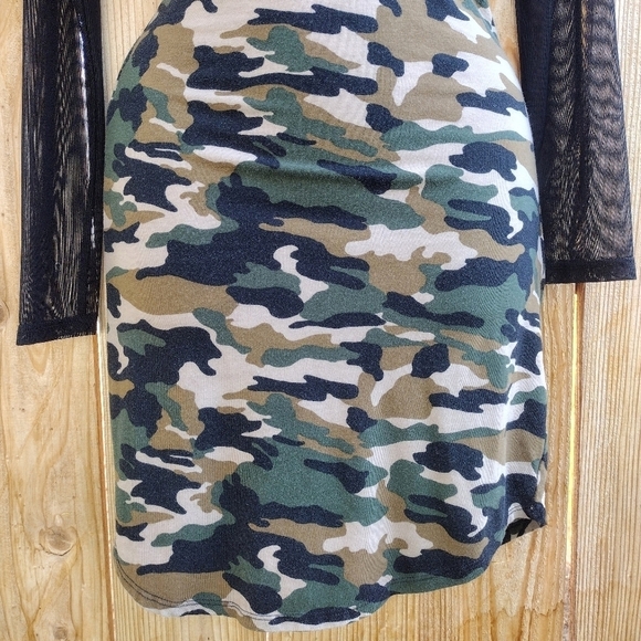 Heart & Hips - Camo Mesh Midi Dress - Picture 3 of 16